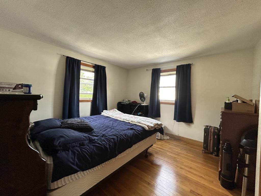 777 Lagrange St - Photo 1