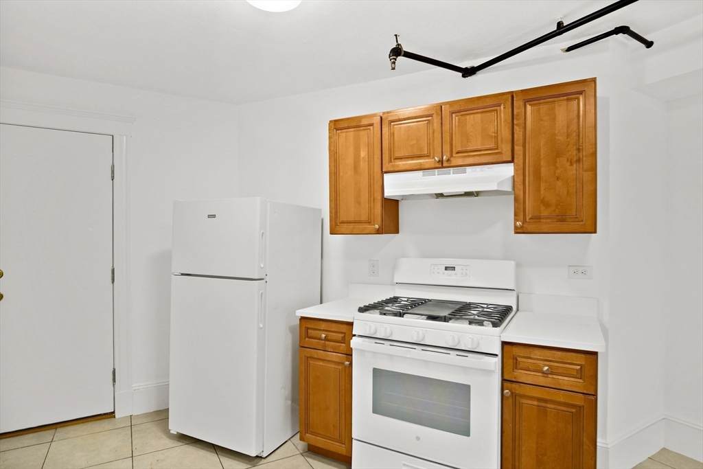 2 Walnut - Photo 1