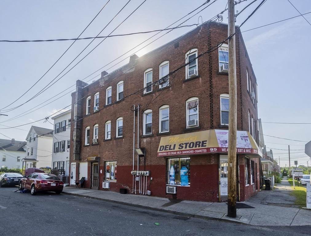 89-95 School St - Photo 1