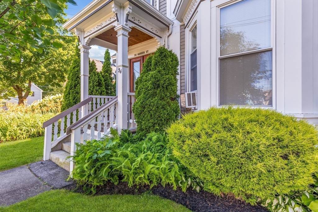 34 Warren Street - Photo 1