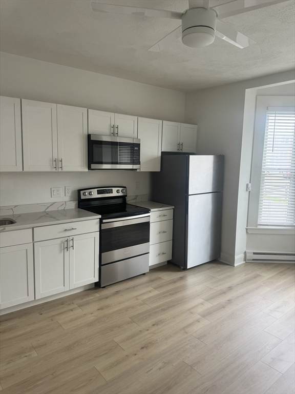 568 Main - Photo 1