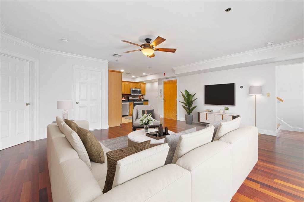 39 Fenton St - Photo 1