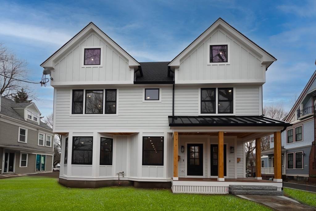 214 Aspinwall - Photo 1
