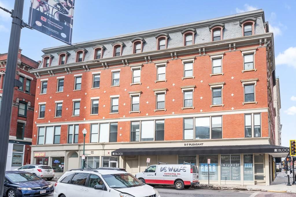 5-7 Pleasant Street - Photo 1