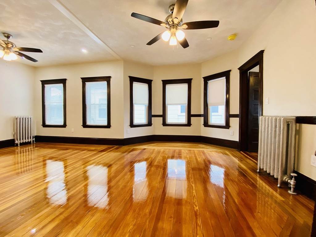 85 Albion Street - Photo 1