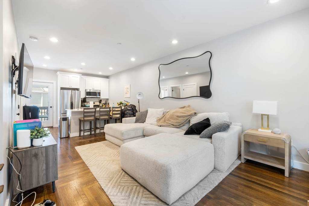 20 Grimes St - Photo 1