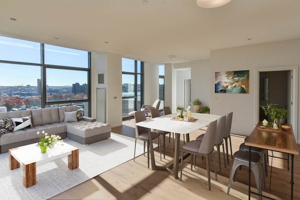 1282 Boylston St - Photo 1