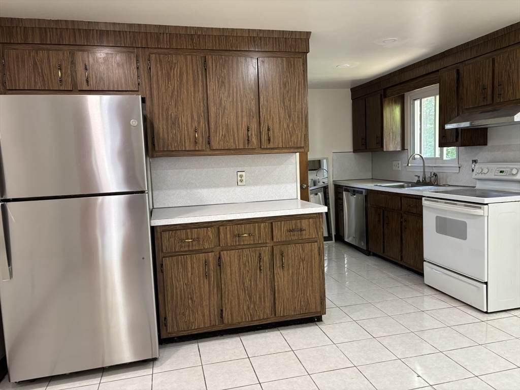 363 Linwood Avenue - Photo 1