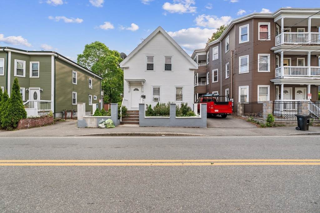 56 N Warren Ave - Photo 1