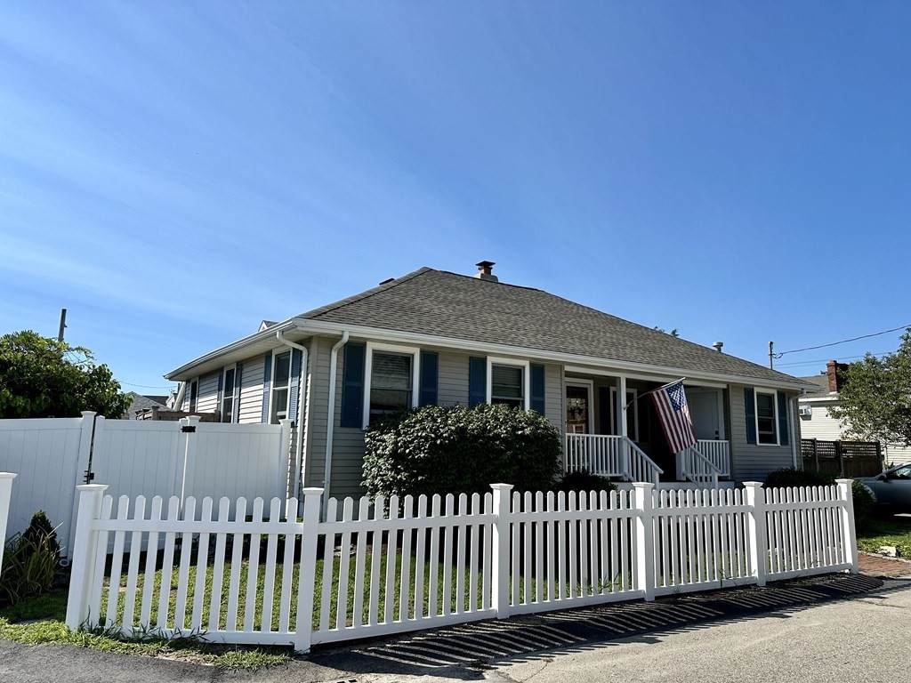 6 Adams St Winter Rental - Photo 1