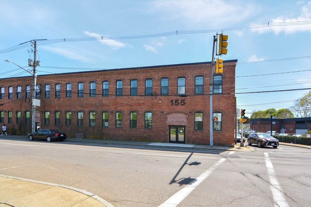 155 Crescent St - Photo 1