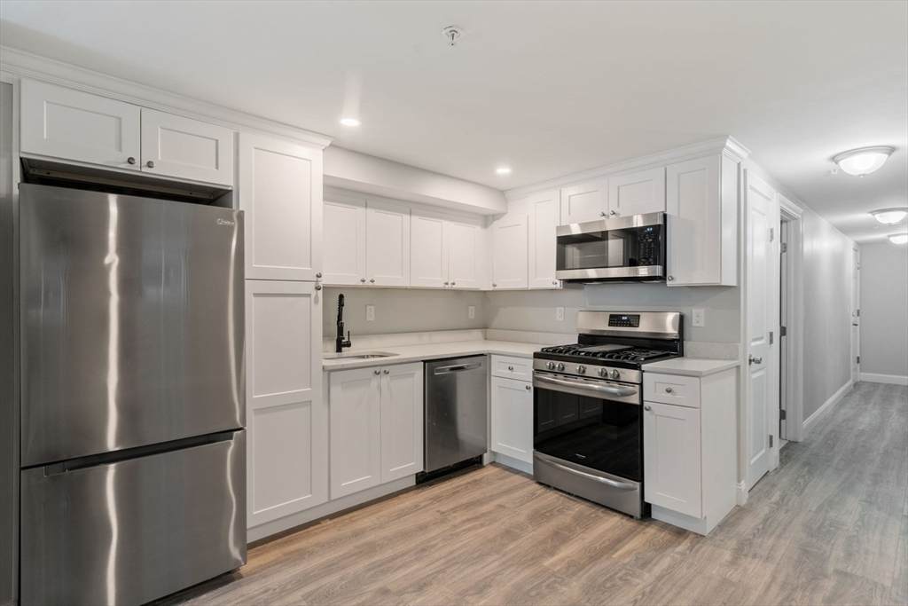 594 E 2nd - Photo 1