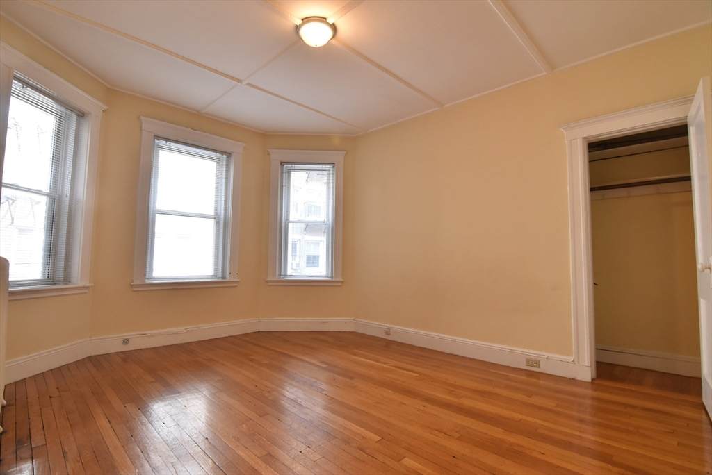 125 Park Dr - Photo 1