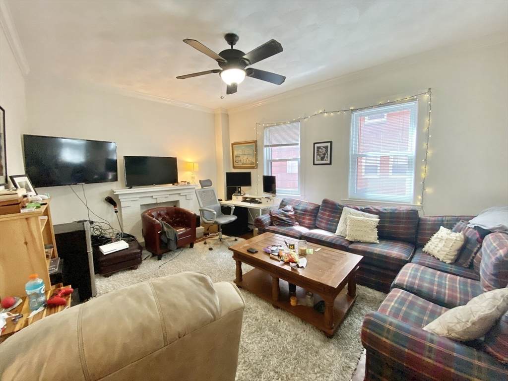 155 Salem St - Photo 1