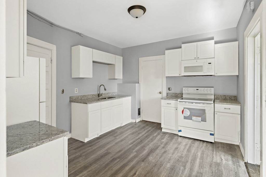 364 Main Street - Photo 1