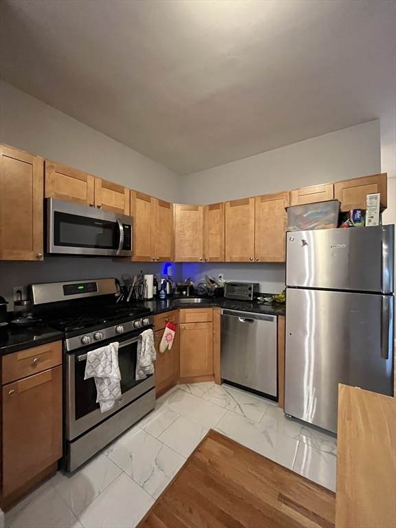 21 M Street - Photo 1