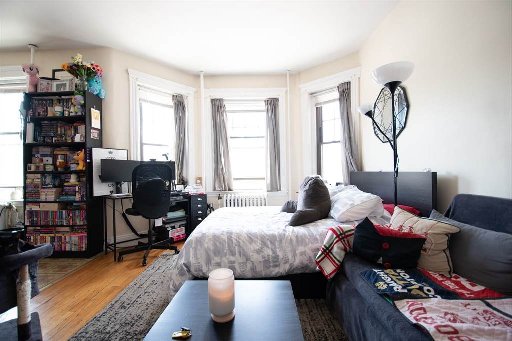 374 Chestnut Hill Ave - Photo 1