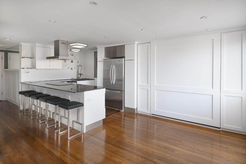 20 Riverside St - Photo 1