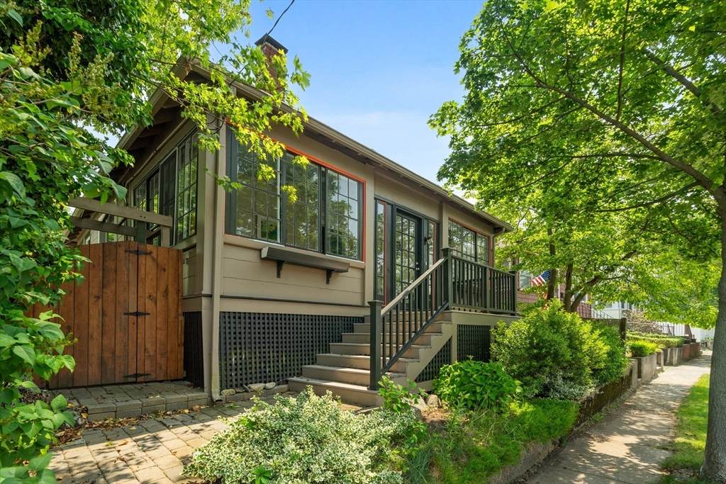 15 Herbert Rd - Photo 1