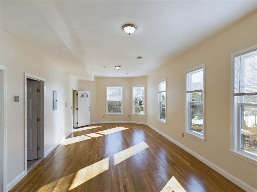 15 Norfolk Street - Photo 1