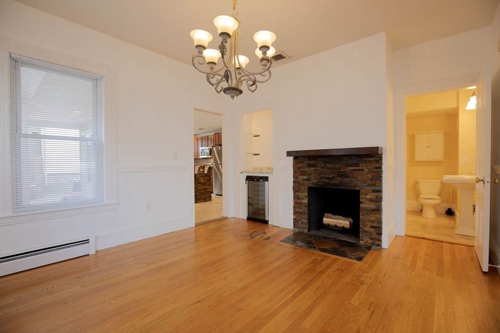 115 Taylor St - Photo 1