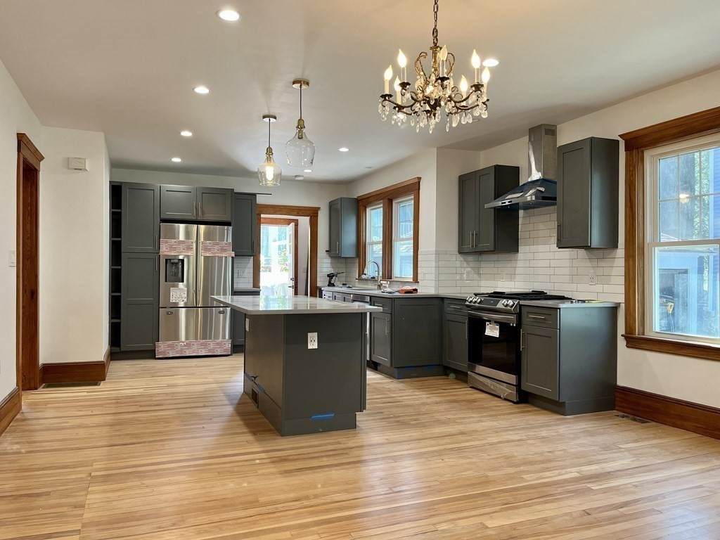 37 Springfield St - Photo 1