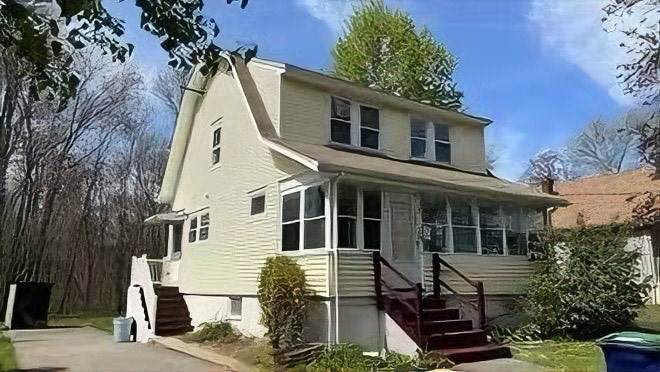 1225 Washington St - Photo 1