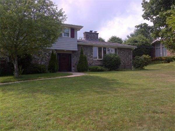 56 Rosewood - Photo 1
