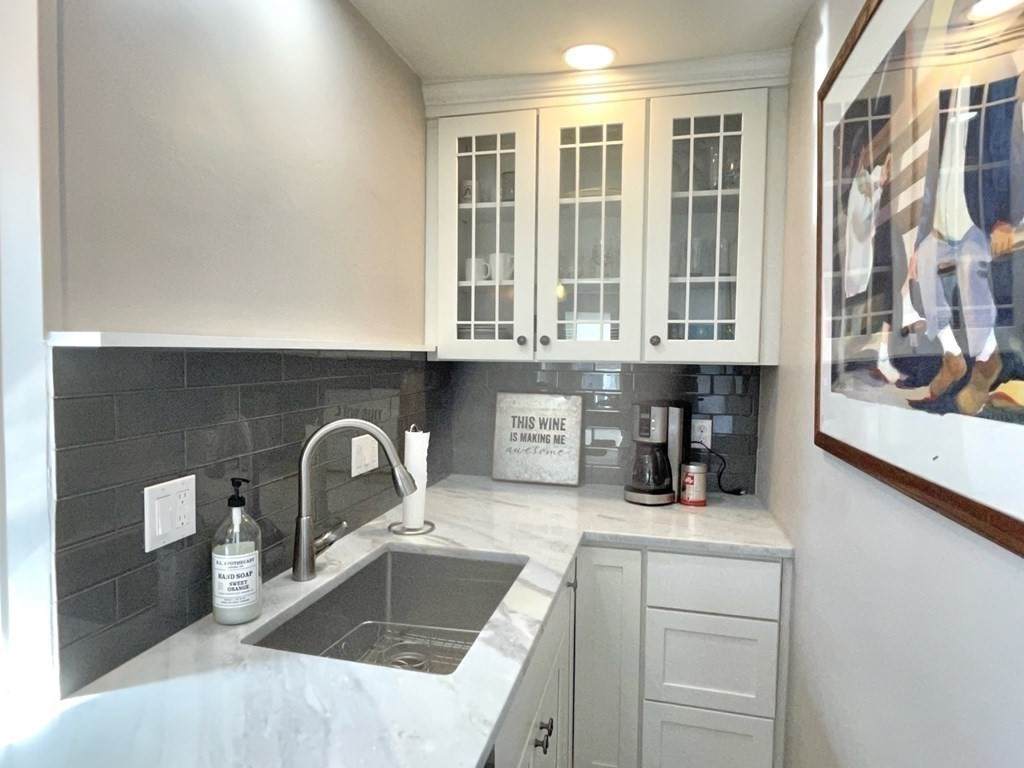 25 Mechanic St - Photo 1