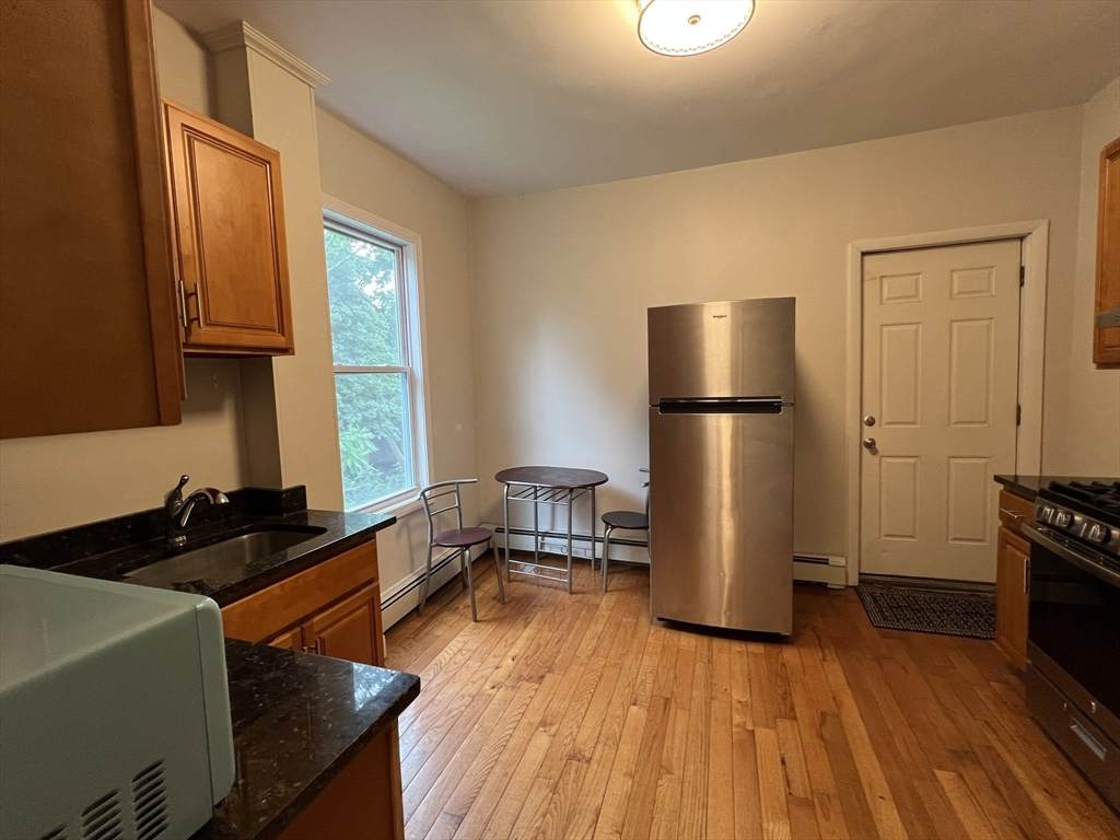 42 Waugh St - Photo 1