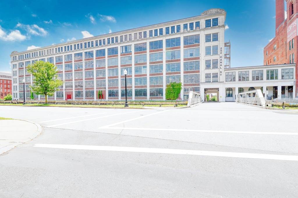 250 Canal Street - Photo 1