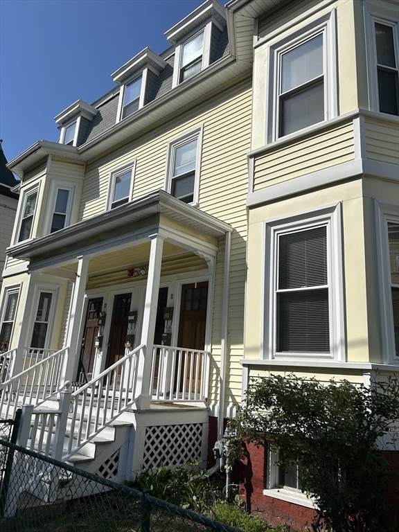 13 Glenwood Ave - Photo 1