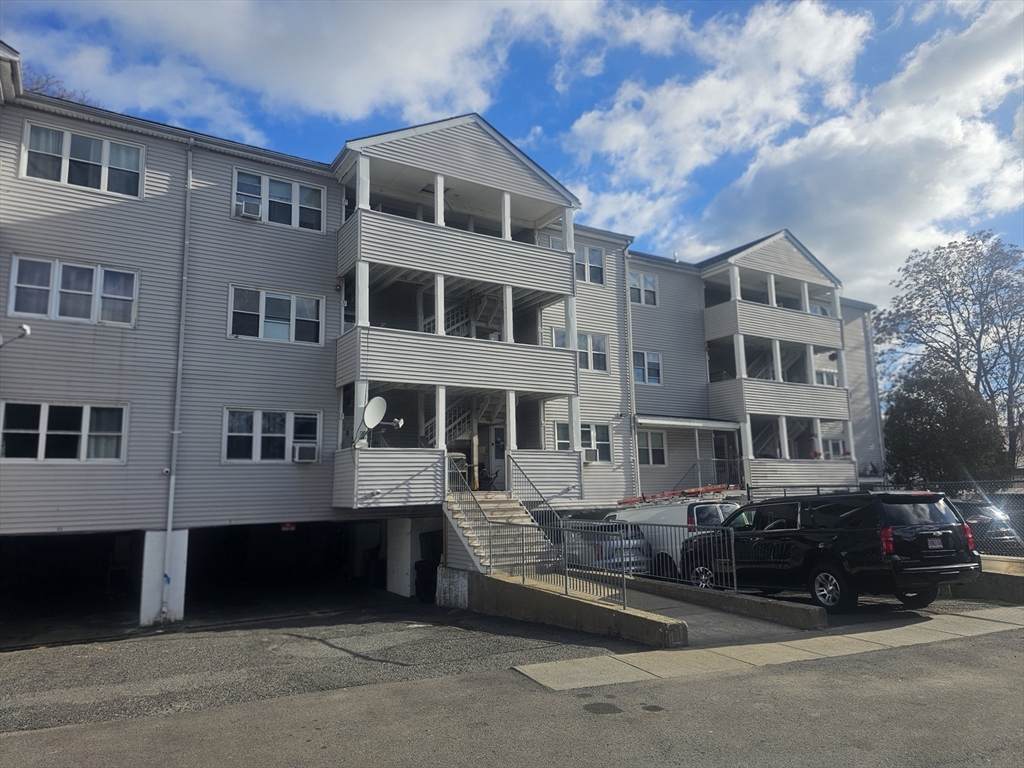 386 Summer Street - Photo 1