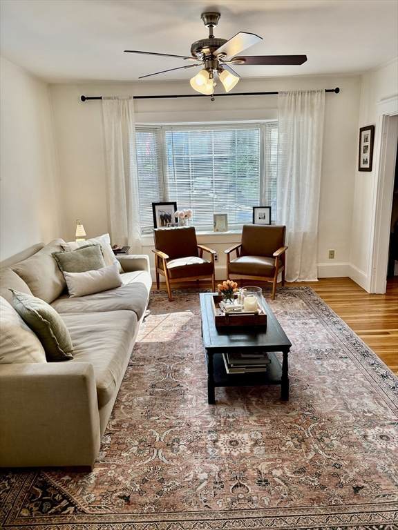 44 Hillsdale St - Photo 1
