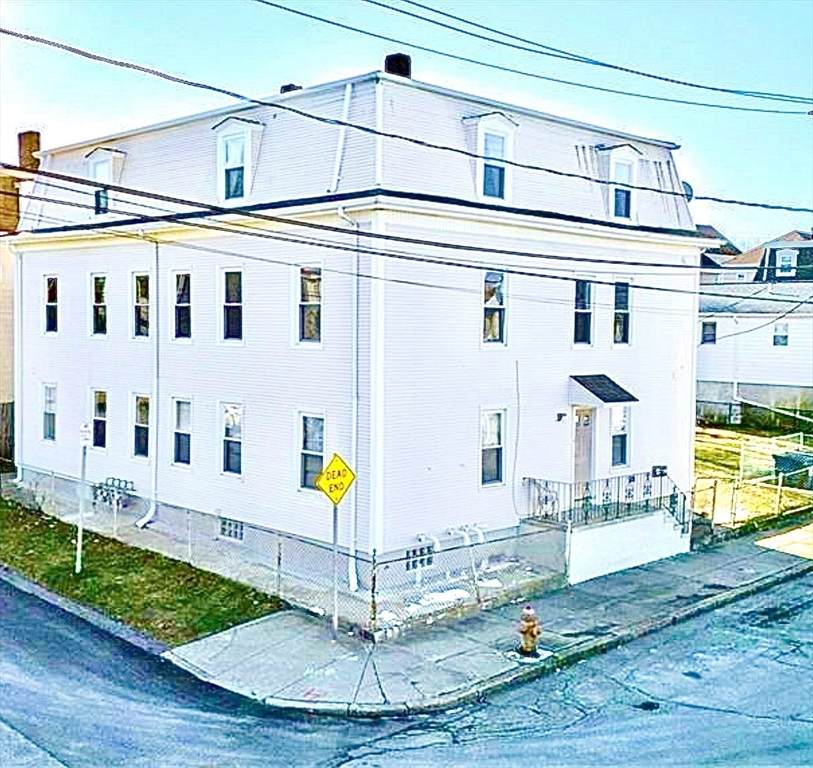 177 Tripp St - Photo 1