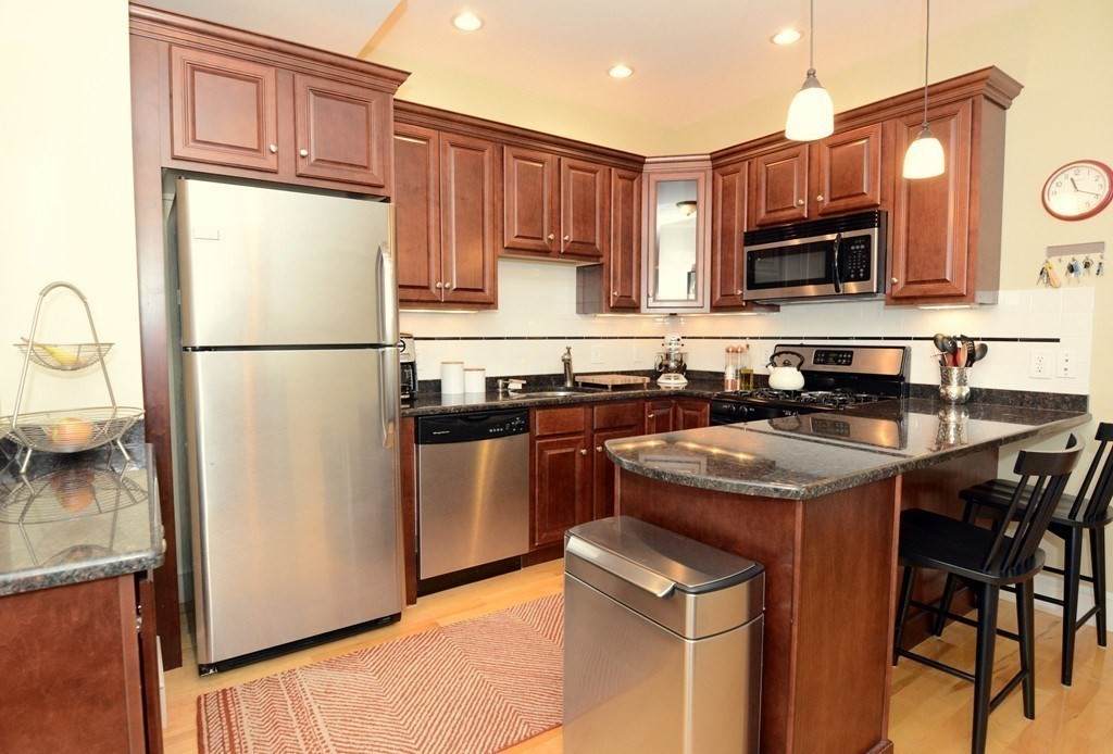 21 Oak St - Photo 1