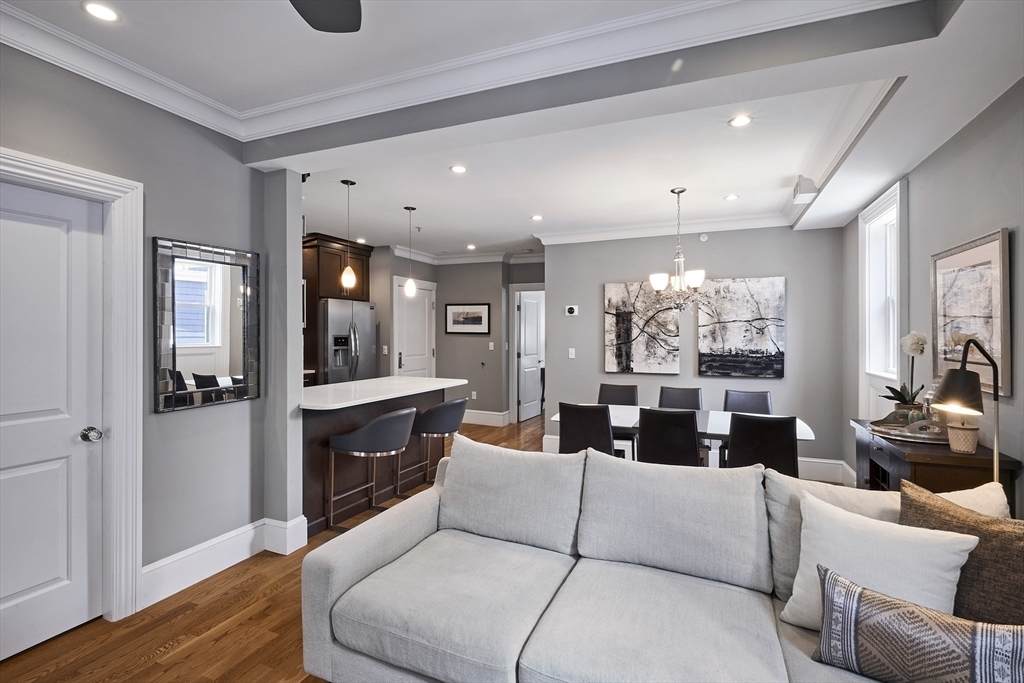 870 East 4th St - Photo 1