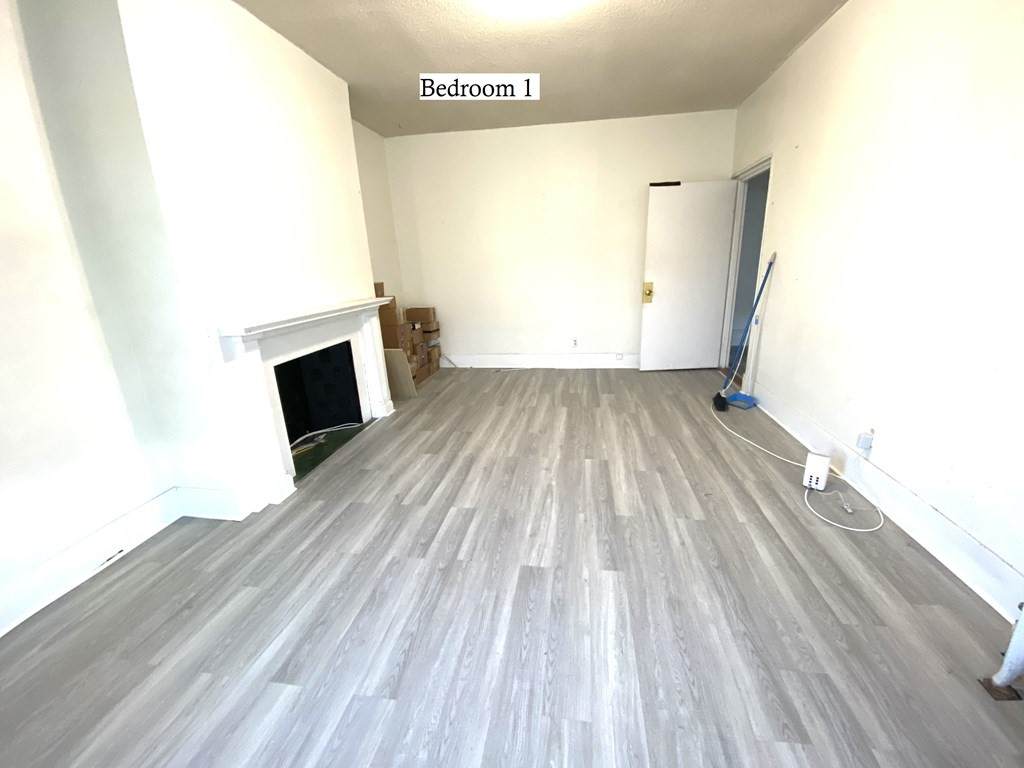 18 Glenville Ave - Photo 1