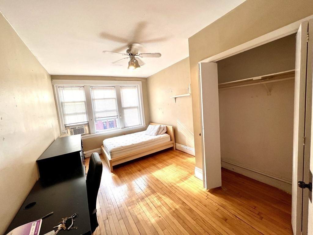 32 Reedsdale St - Photo 1
