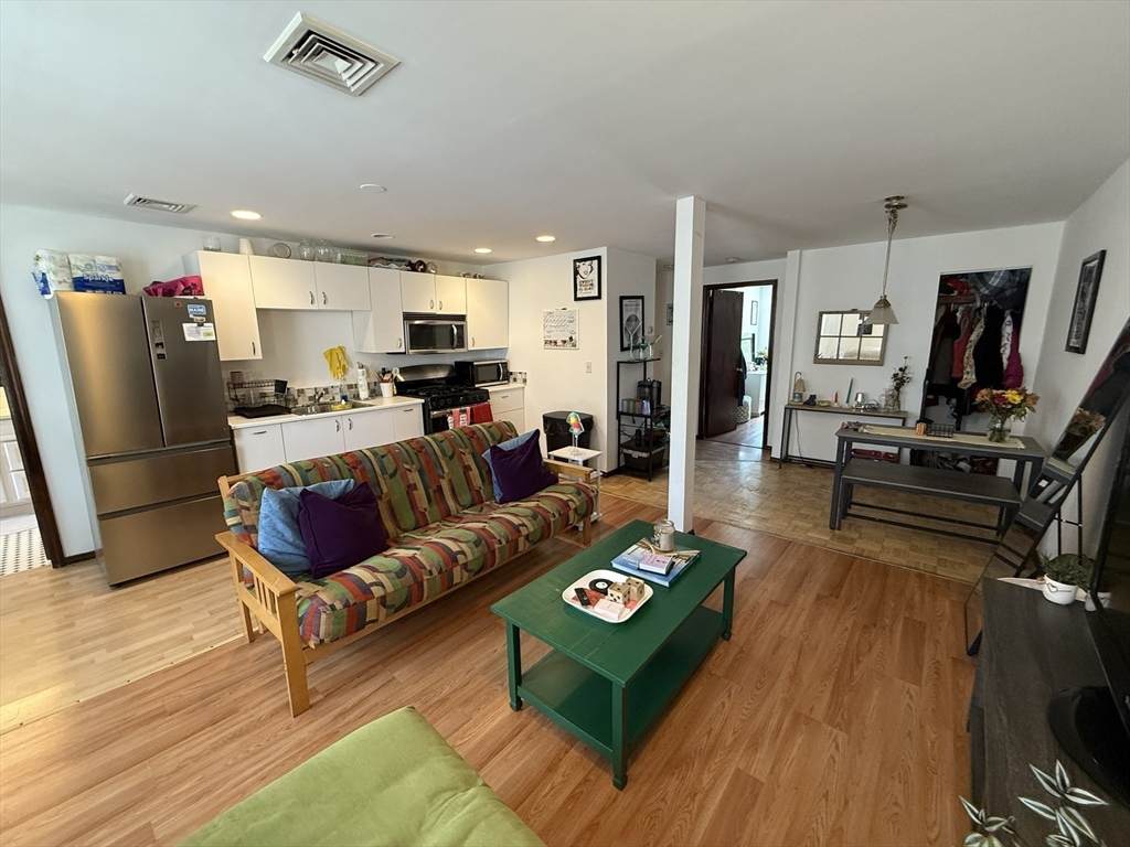 205 D Street - Photo 1
