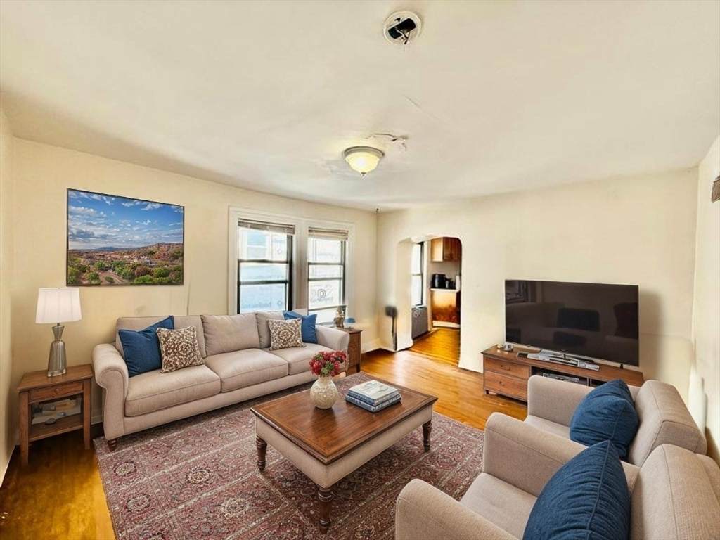 48 Allston St - Photo 1