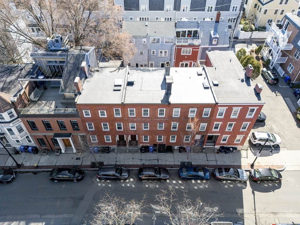 163 W 2nd St - Photo 1