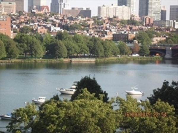 10 Rogers St - Photo 1