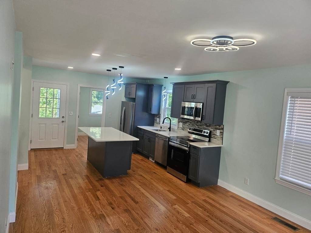 26 Phillips Street - Photo 1