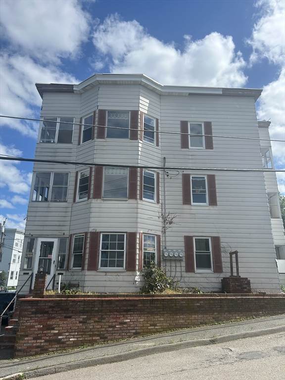 160 Madison St - Photo 1