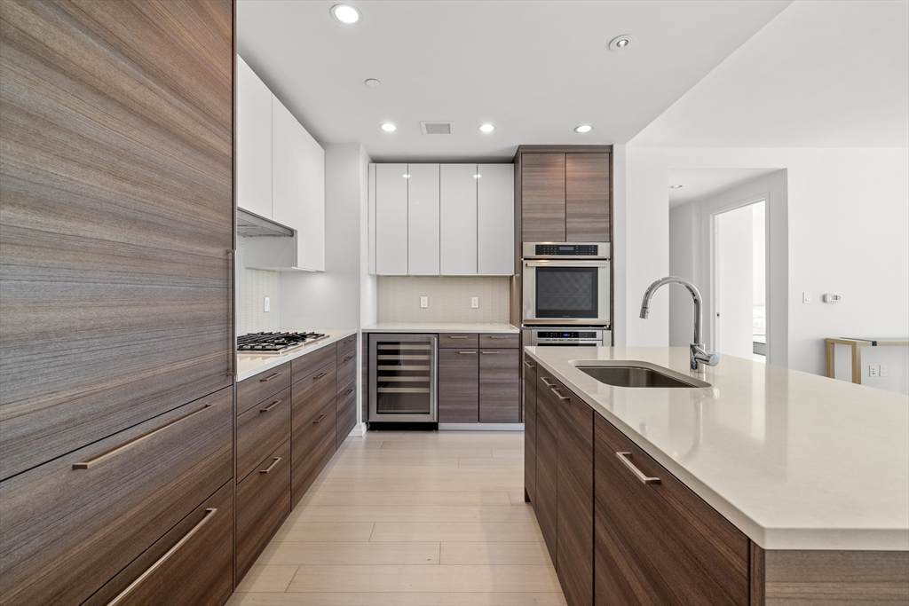 1 Franklin St - Photo 1