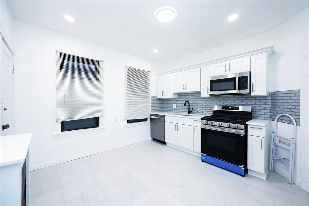121-123 Browne St - Photo 1