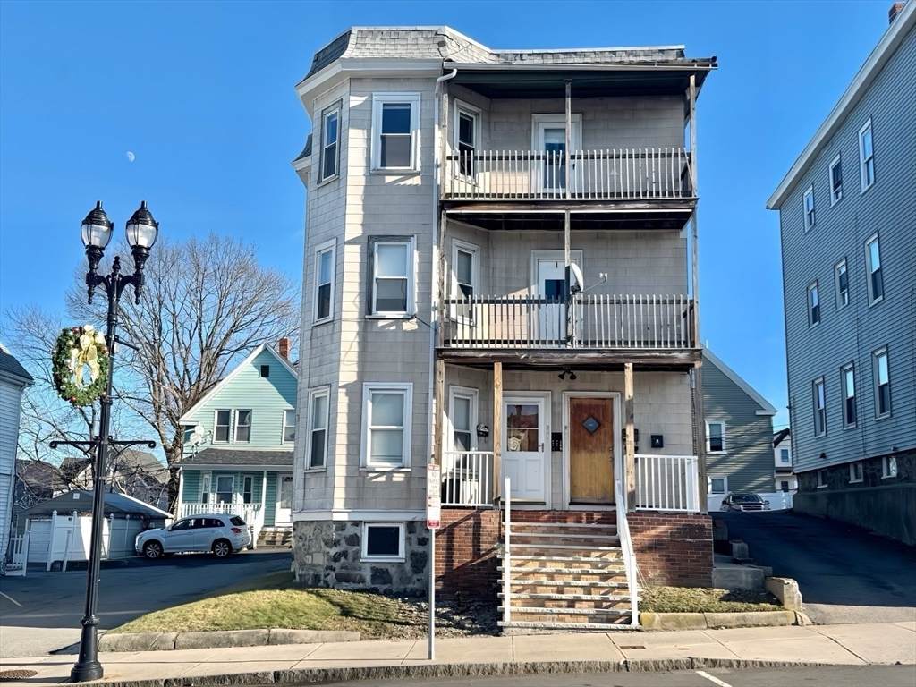 961-963 Broadway - Photo 1