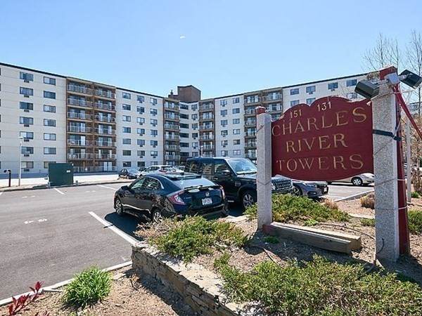 151 Coolidge Ave - Photo 1