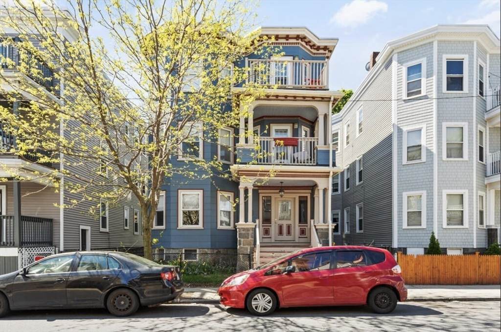 8 Taft St - Photo 1